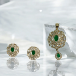 White gold plated Pendant set