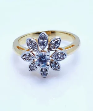 Diamond-Style-Ring-with-Cubic-Zircons-Premium-Quality.-925-Silver1.webp