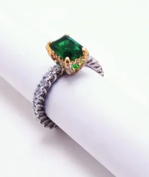 Emerald-Ring.webp