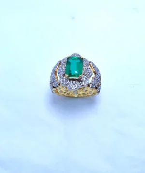 Silver-Ring-with-Emerald-cut-and-Zircons-Gold-Plated.-925-Silver2.webp